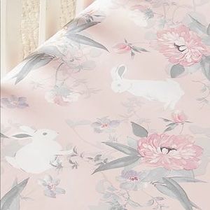 Pottery Barn Lila crib sheet